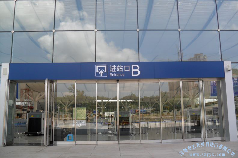 玻璃下载好色先生视频-機場案例高清大圖